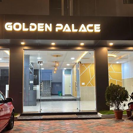 Golden Palace Residency Belagula Eksteriør billede