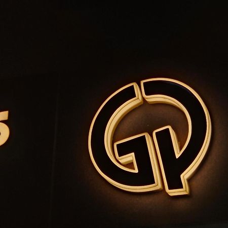 Golden Palace Residency Belagula Eksteriør billede